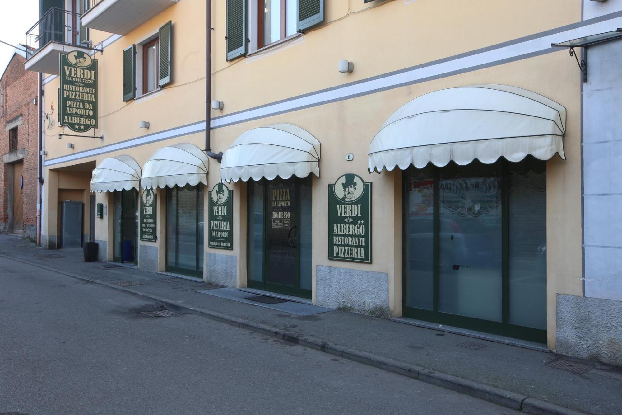 Albergo Verdi Novi Ligure Exterior photo