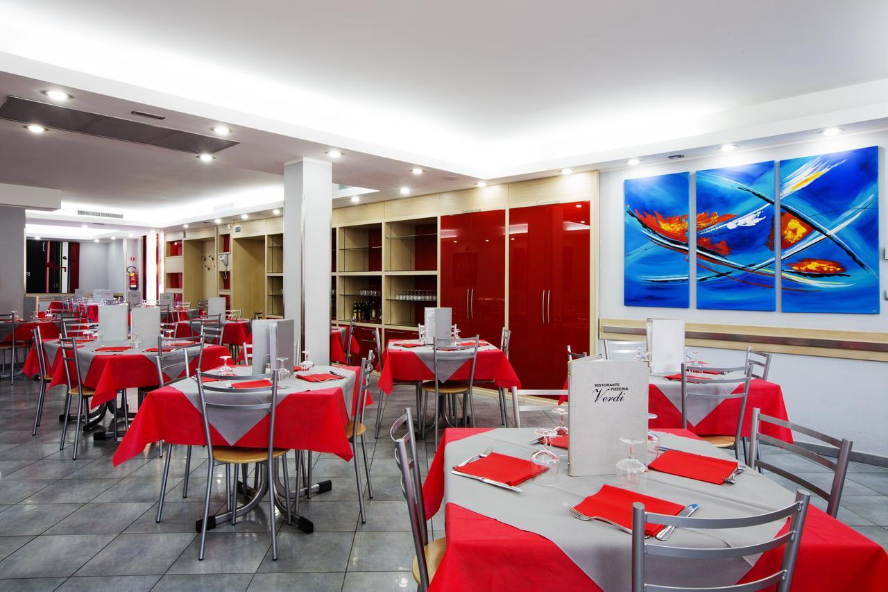 Albergo Verdi Novi Ligure Exterior photo